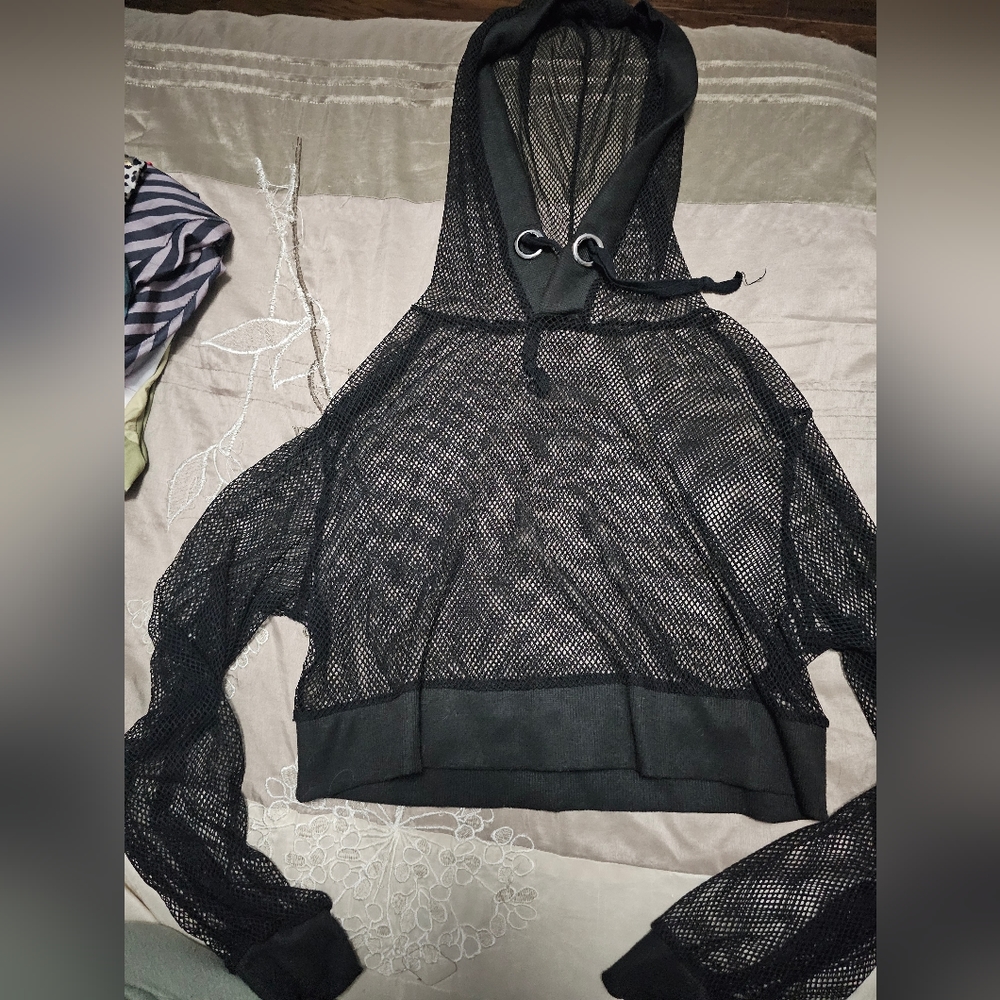 Fishnet Hood